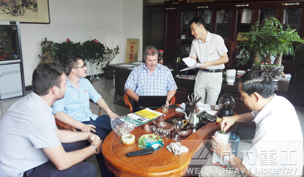 外國友人到訪來廠訂購設備